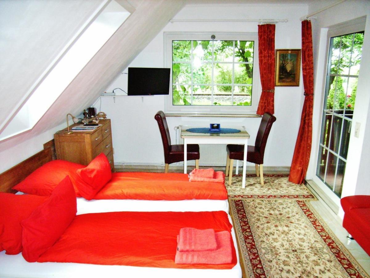Ostsee Hotel-Pension An Der Lindenallee Bad Doberan Extérieur photo